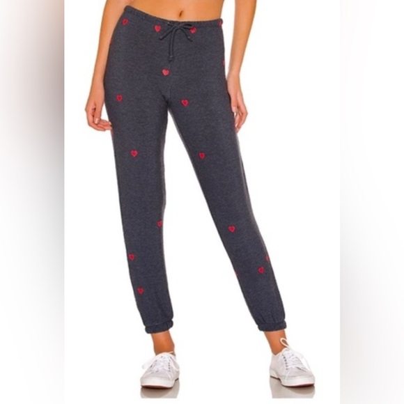Chaser Tiny Hearts Sweatpants Avalon Navy Blue Red Hearts Anthropologie Medium M - Picture 1 of 8